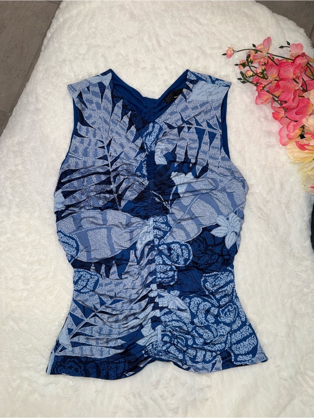 2 x 20$ White House Black Market Blue Floral Ruched Tank Size XS